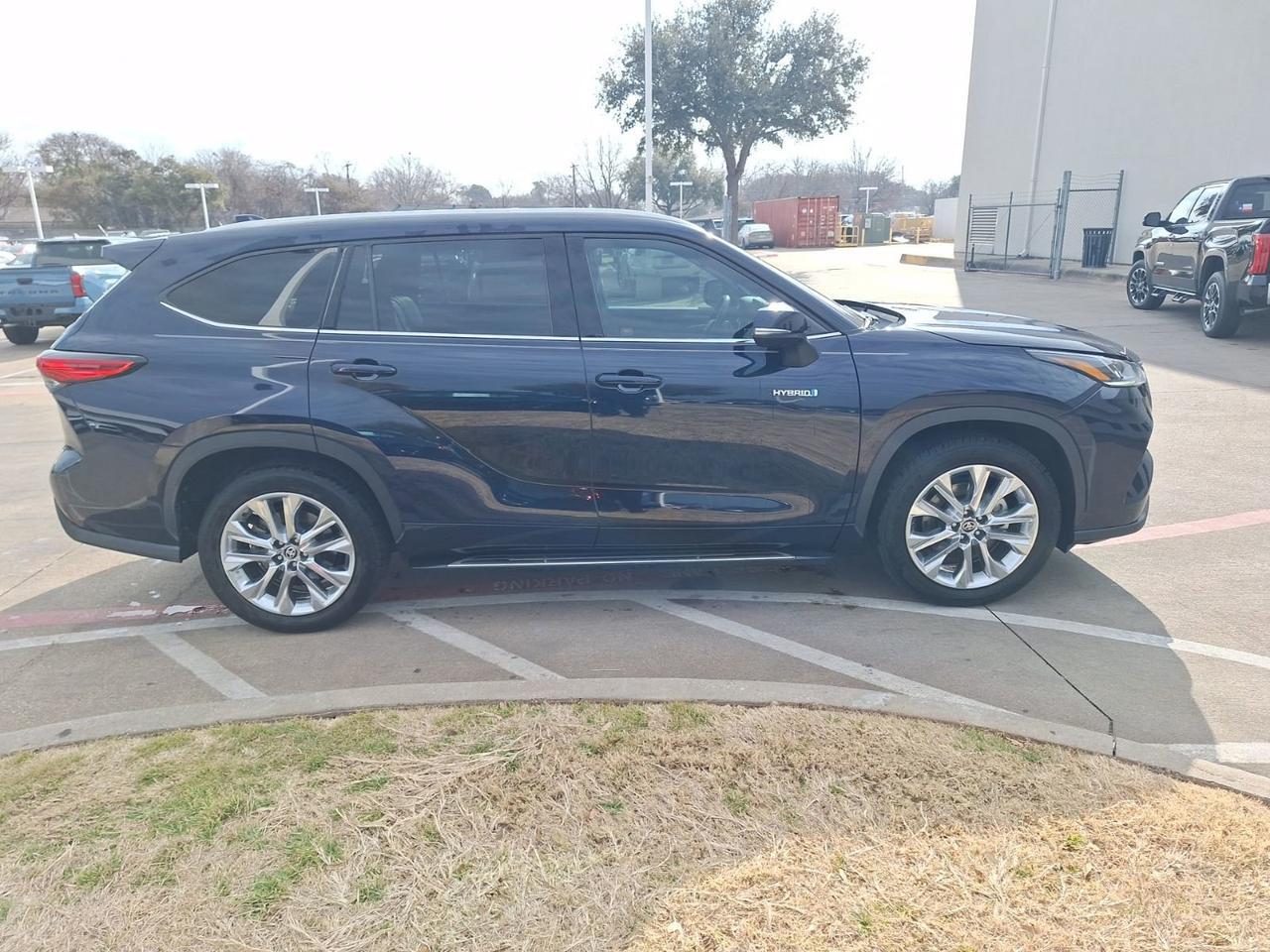 2020 Toyota Highlander Hybrid Limited Hurst TX