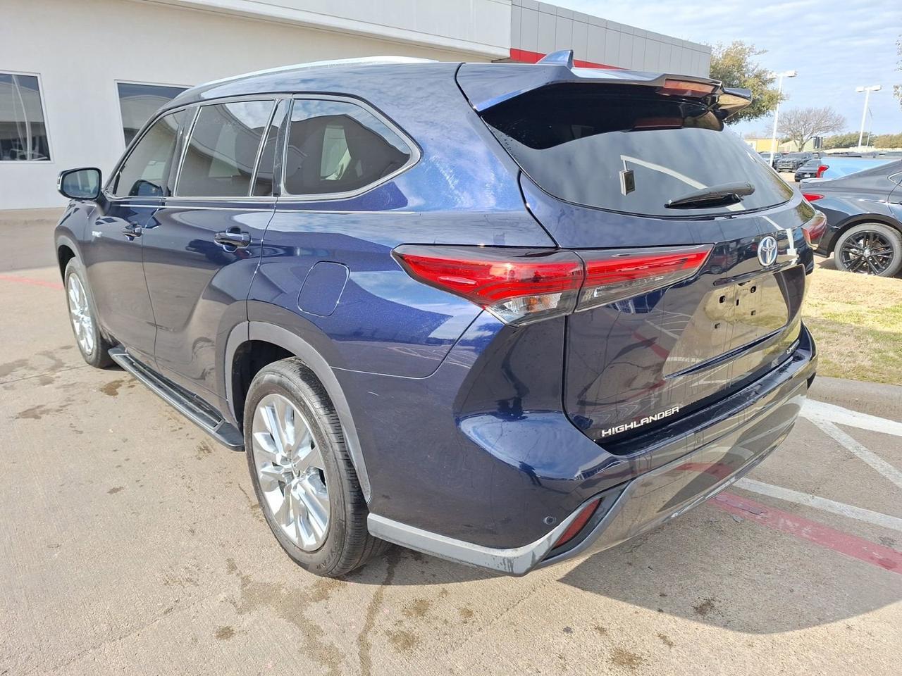 2020 Toyota Highlander Hybrid Limited Hurst TX