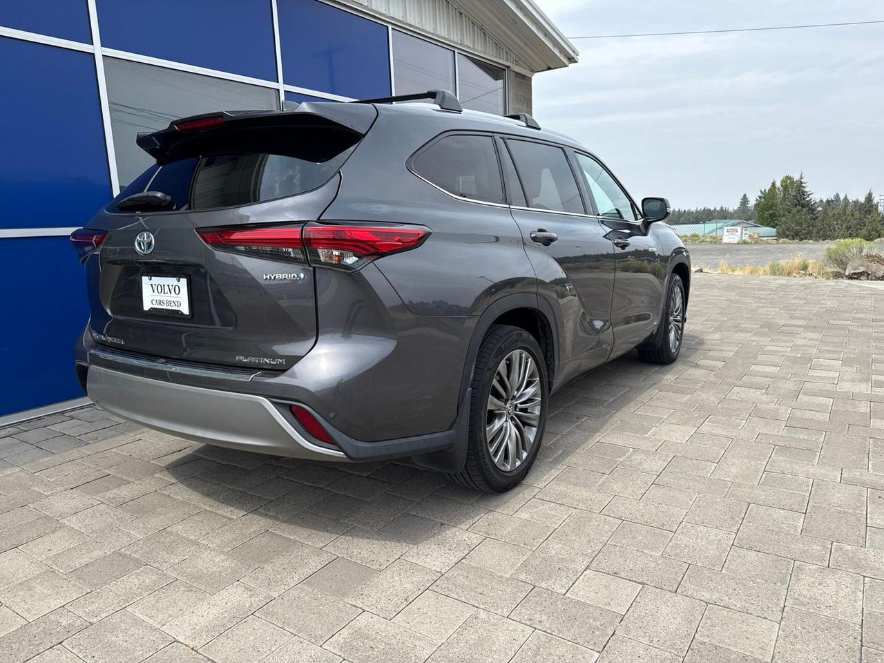 2020 Toyota Highlander Hybrid Platinum Bend OR