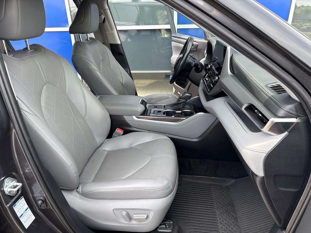 2020 Toyota Highlander Hybrid Platinum Bend OR