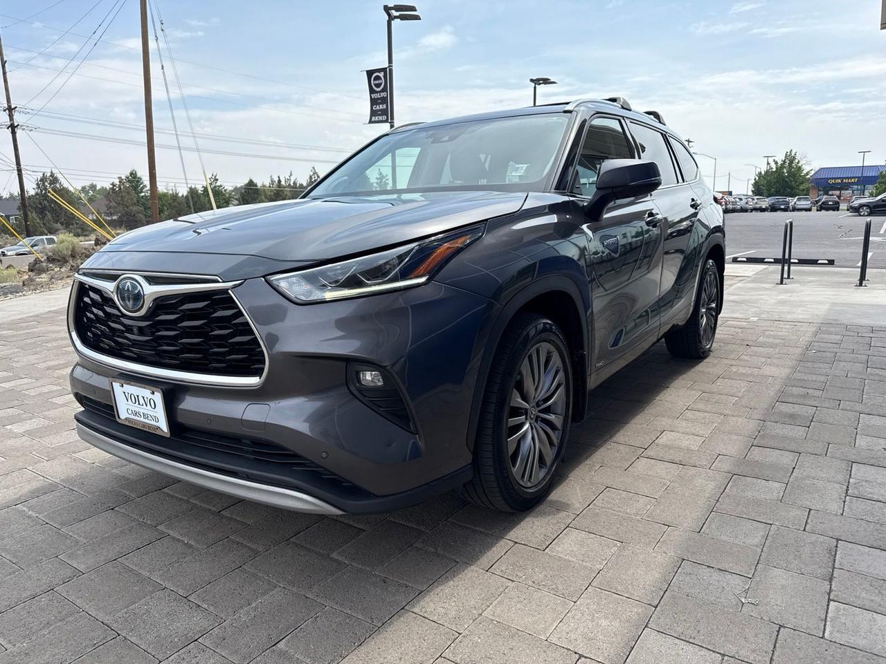 2020 Toyota Highlander Hybrid Platinum Bend OR