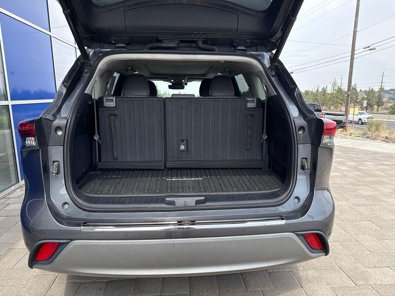 2020 Toyota Highlander Hybrid Platinum Bend OR