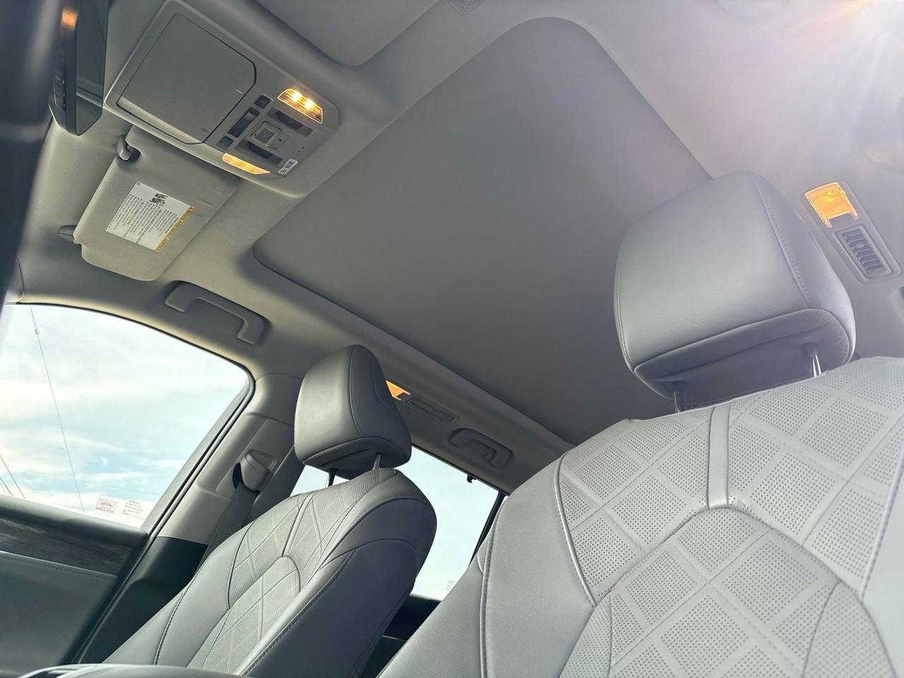 2020 Toyota Highlander Hybrid Platinum Bend OR