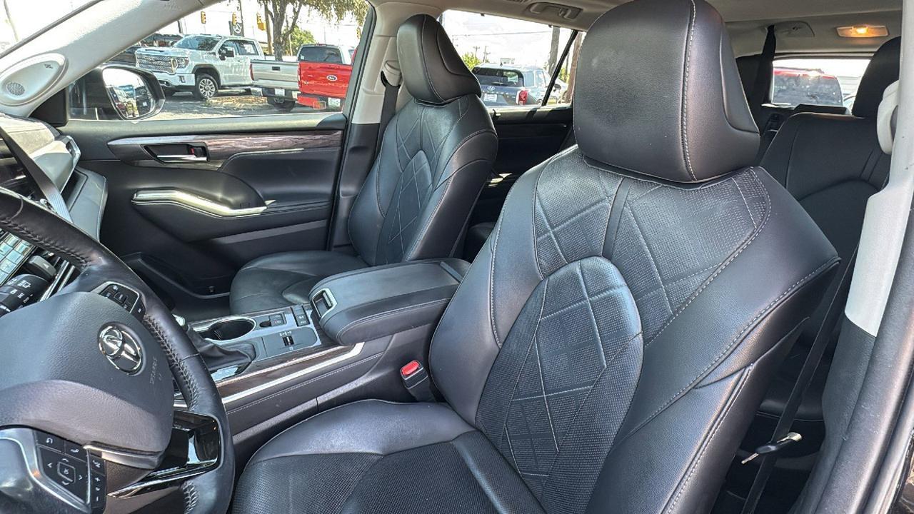 2020 Toyota Highlander Hybrid Platinum San Antonio TX