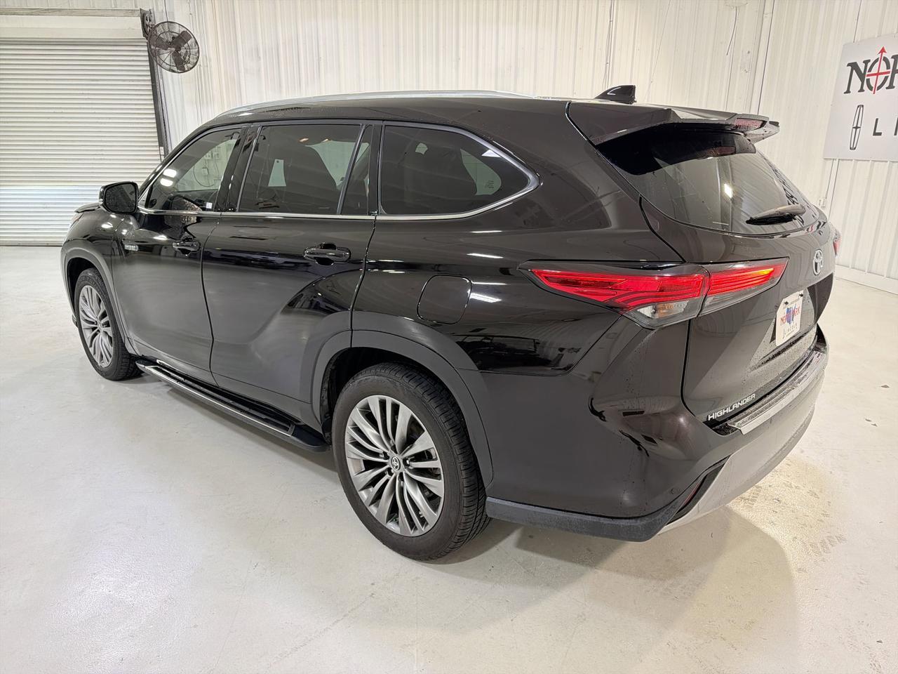 2020 Toyota Highlander Hybrid Platinum San Antonio TX
