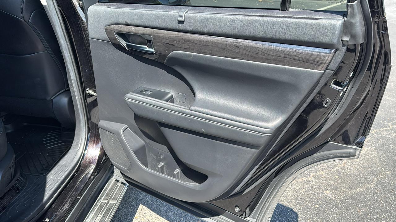 2020 Toyota Highlander Hybrid Platinum San Antonio TX