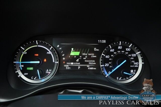 2020 Toyota Highlander Hybrid XLE / AWD / Power & Heated Leather Seats / Sunroof / Blind Spot & Lane Alert / Collision Alert / Apple CarPlay & Android Auto / Back Up Camera / 3rd Row / Seats 8 / Power Liftgate / Keyless Entry & Start / Tow Pkg Anchorage AK