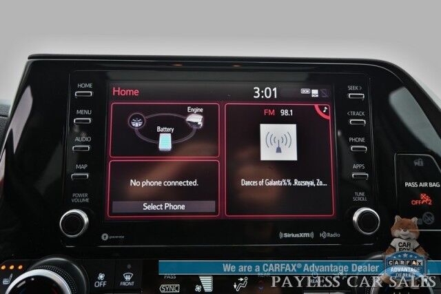 2020 Toyota Highlander Hybrid XLE / AWD / Power & Heated Leather Seats / Sunroof / Blind Spot & Lane Alert / Collision Alert / Apple CarPlay & Android Auto / Back Up Camera / 3rd Row / Seats 8 / Power Liftgate / Keyless Entry & Start / Tow Pkg Anchorage AK