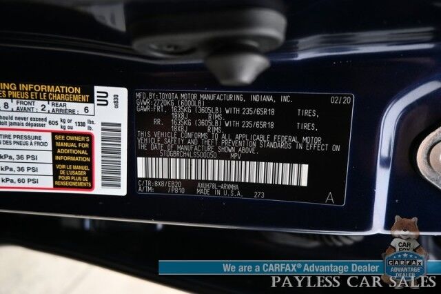 2020 Toyota Highlander Hybrid XLE / AWD / Power & Heated Leather Seats / Sunroof / Blind Spot & Lane Alert / Collision Alert / Apple CarPlay & Android Auto / Back Up Camera / 3rd Row / Seats 8 / Power Liftgate / Keyless Entry & Start / Tow Pkg Anchorage AK