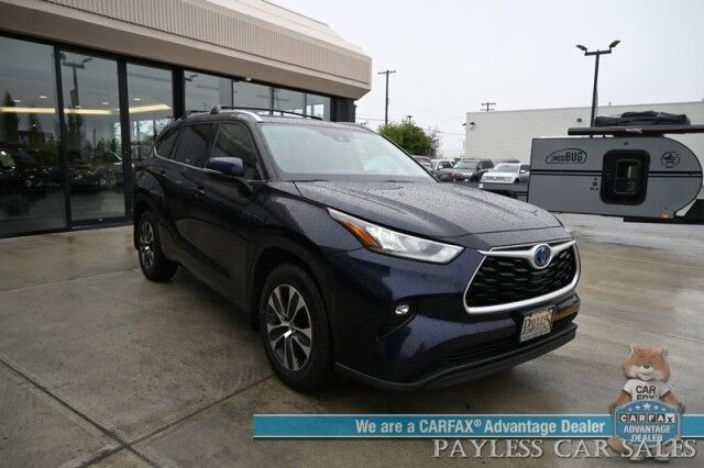 2020 Toyota Highlander Hybrid XLE / AWD / Power & Heated Leather Seats / Sunroof / Blind Spot & Lane Alert / Collision Alert / Apple CarPlay & Android Auto / Back Up Camera / 3rd Row / Seats 8 / Power Liftgate / Keyless Entry & Start / Tow Pkg Anchorage AK