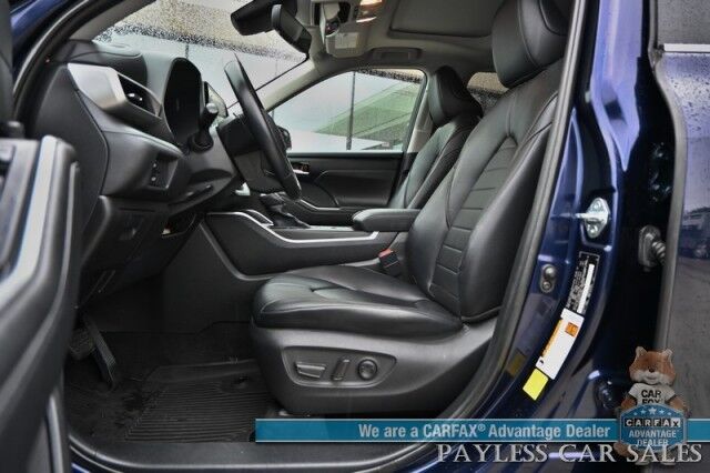 2020 Toyota Highlander Hybrid XLE / AWD / Power & Heated Leather Seats / Sunroof / Blind Spot & Lane Alert / Collision Alert / Apple CarPlay & Android Auto / Back Up Camera / 3rd Row / Seats 8 / Power Liftgate / Keyless Entry & Start / Tow Pkg Anchorage AK