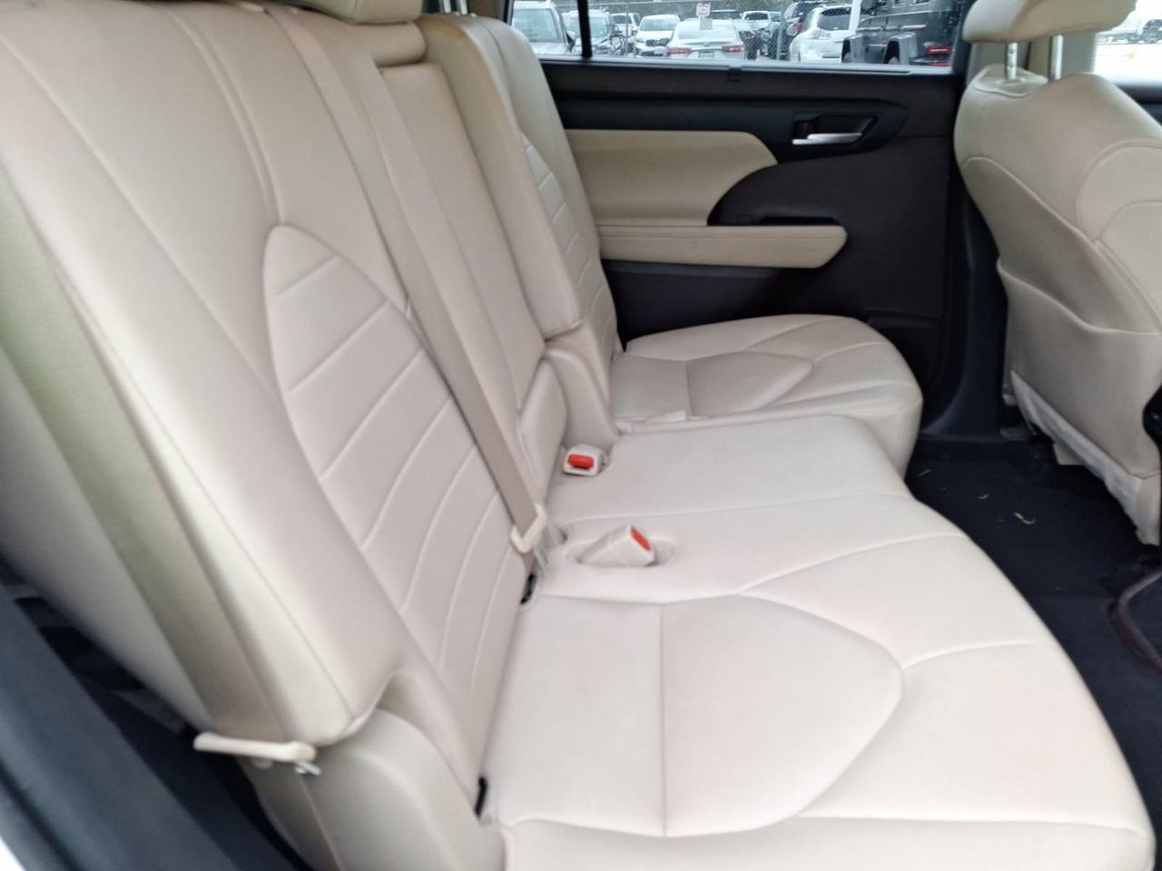 2020 Toyota Highlander Hybrid XLE Hurst TX