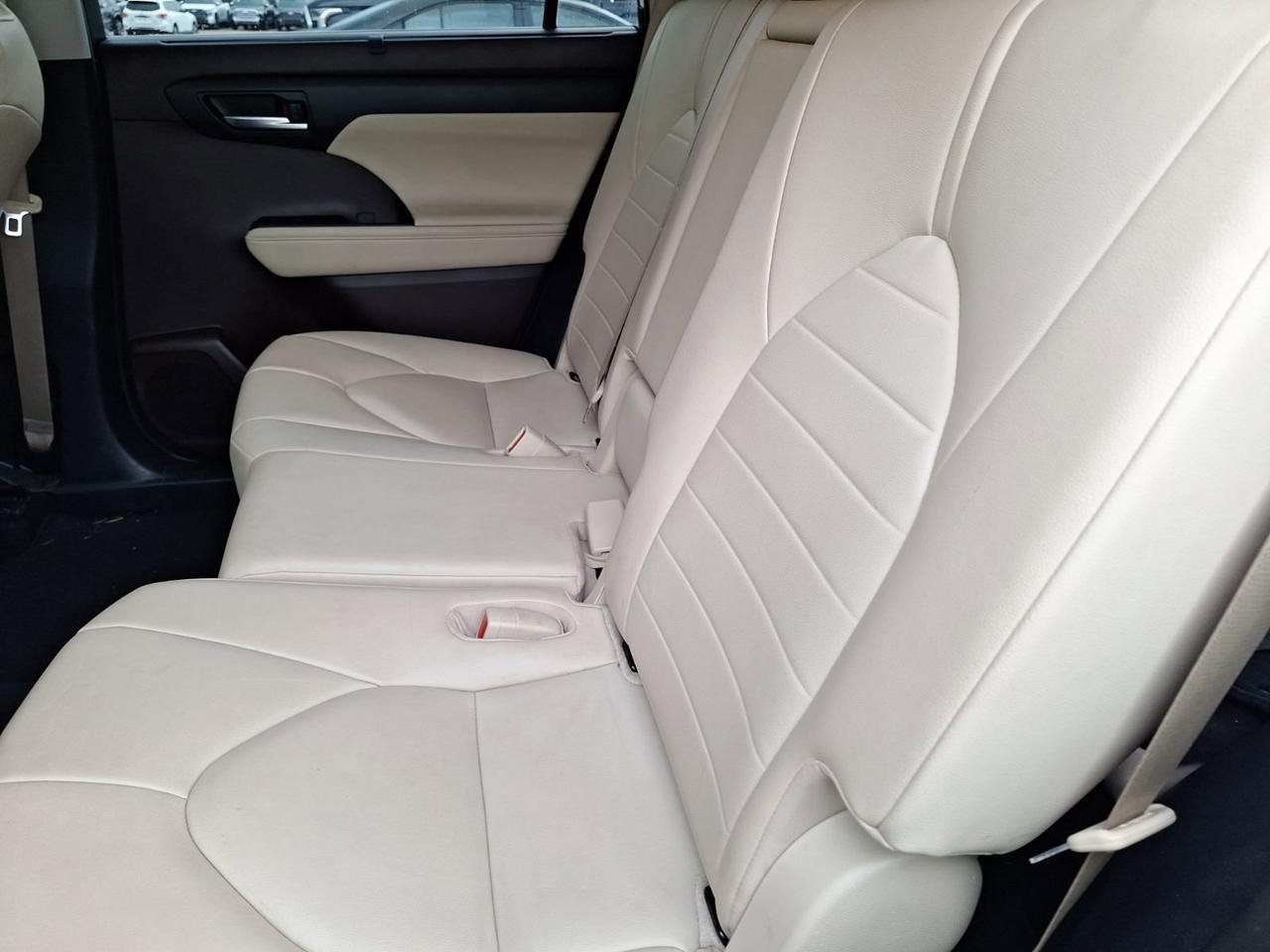 2020 Toyota Highlander Hybrid XLE Hurst TX