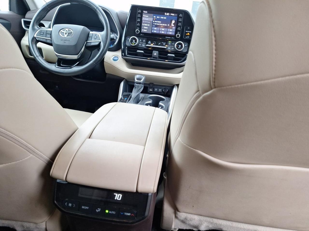 2020 Toyota Highlander Hybrid XLE Hurst TX