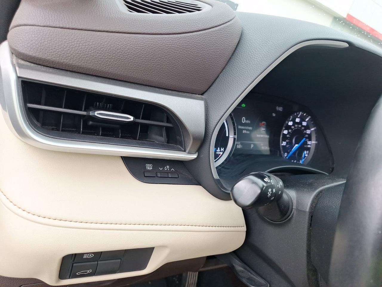 2020 Toyota Highlander Hybrid XLE Hurst TX