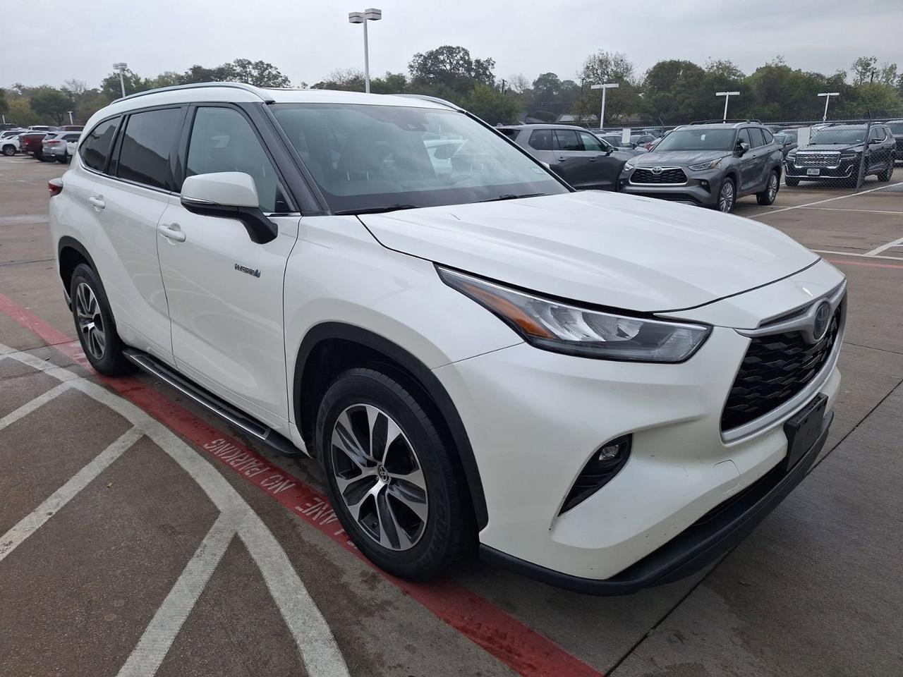 2020 Toyota Highlander Hybrid XLE Hurst TX
