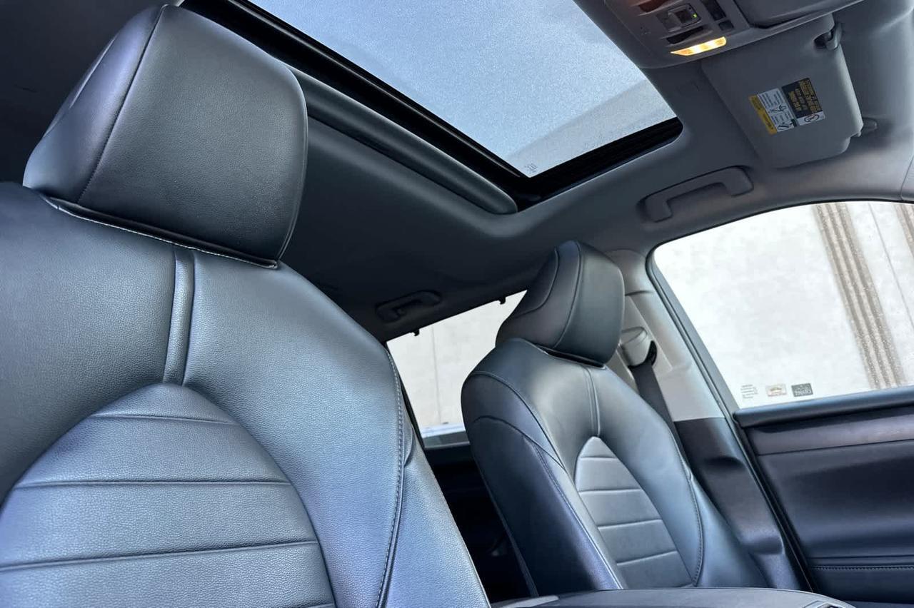 2020 Toyota Highlander Hybrid XLE Roseville CA