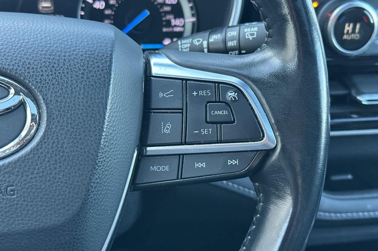 2020 Toyota Highlander Hybrid XLE Roseville CA