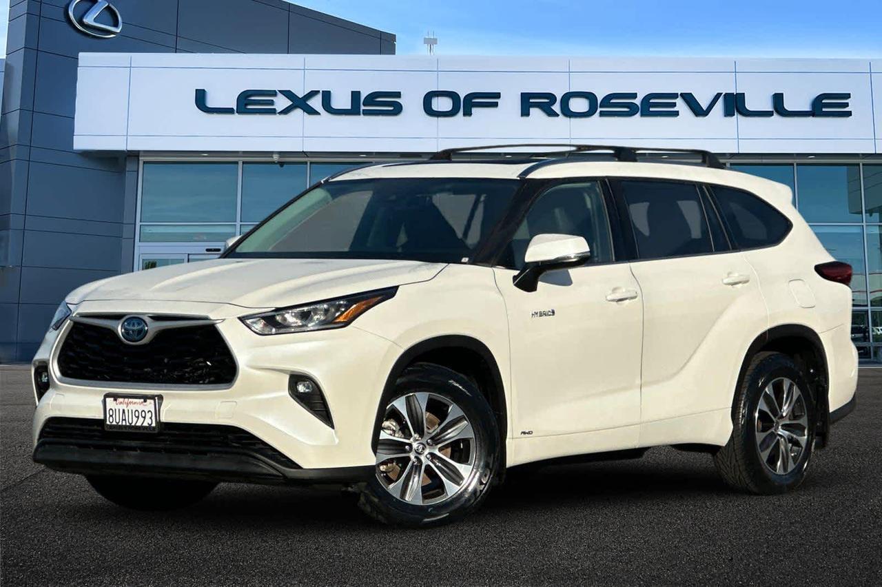 2020 Toyota Highlander Hybrid XLE