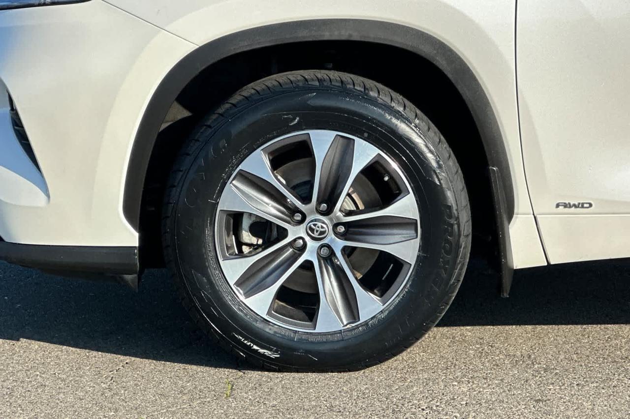 2020 Toyota Highlander Hybrid XLE Roseville CA