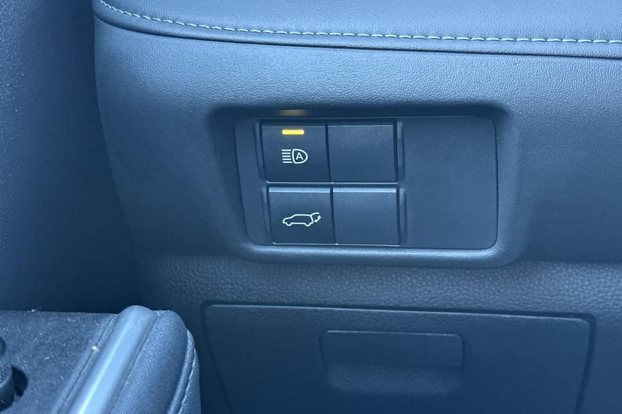 2020 Toyota Highlander Hybrid XLE Roseville CA