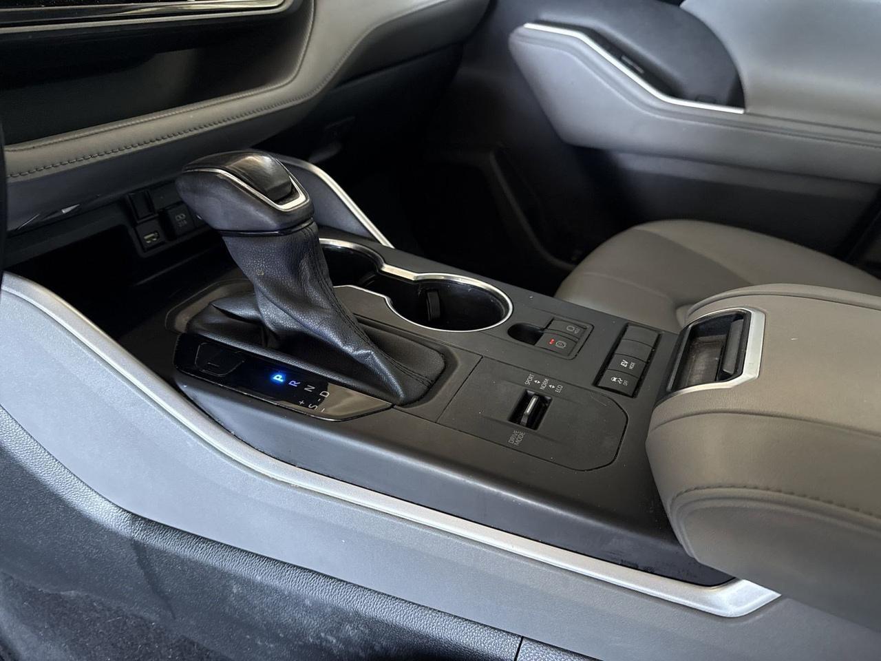 2020 Toyota Highlander Hybrid XLE San Antonio TX