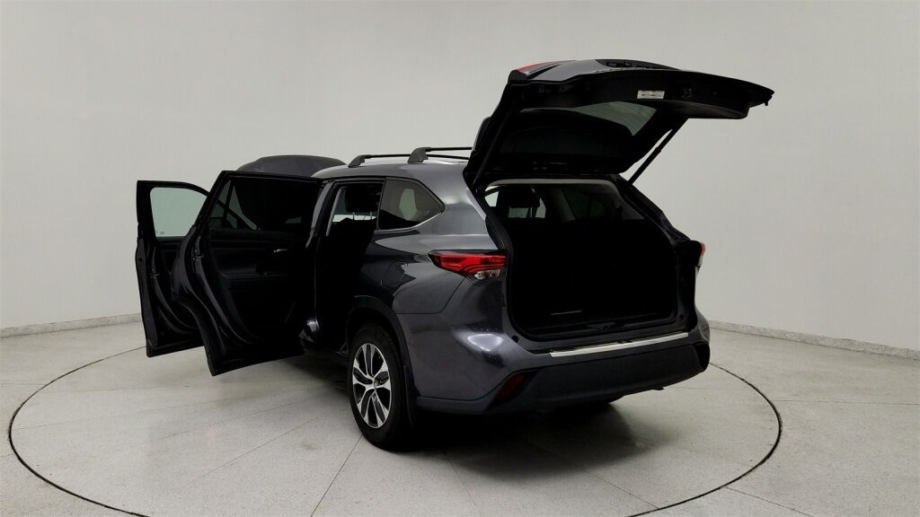 2020 Toyota Highlander Hybrid XLE Laurel MD