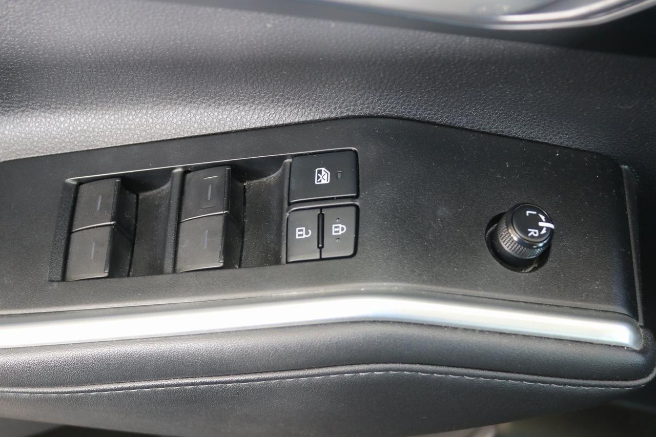 2020 Toyota Highlander Hybrid XLE Fredericksburg VA