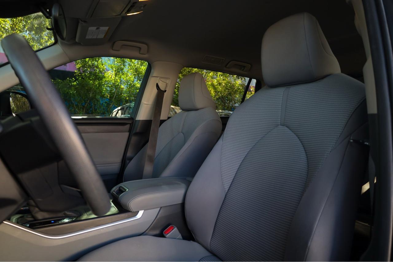 2020 Toyota Highlander L  Selma TX