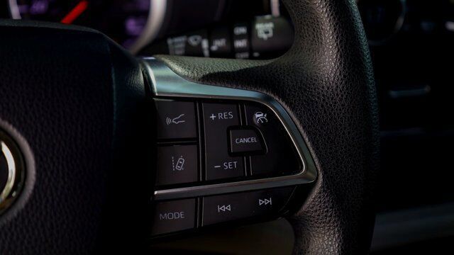 2020 Toyota Highlander L  Selma TX