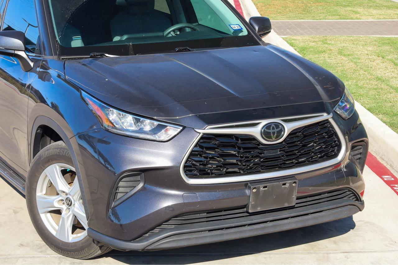 2020 Toyota Highlander L  Selma TX