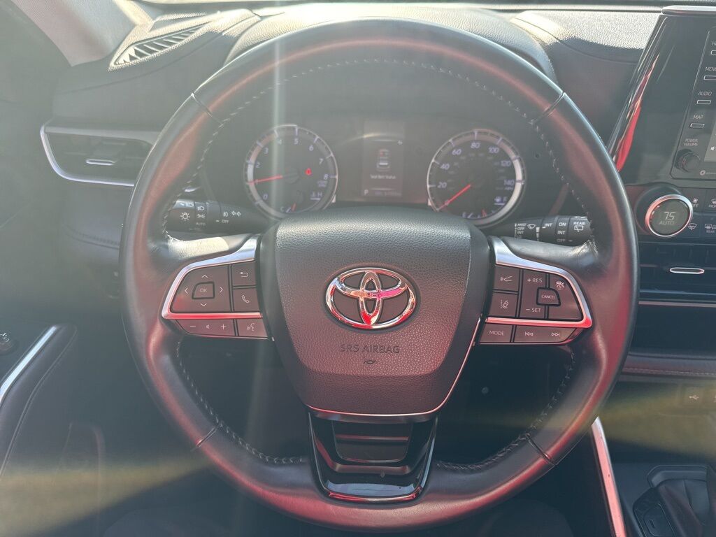 2020 Toyota Highlander LE Mount Joy PA