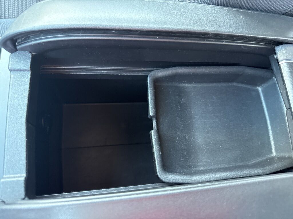 2020 Toyota Highlander LE Mount Joy PA