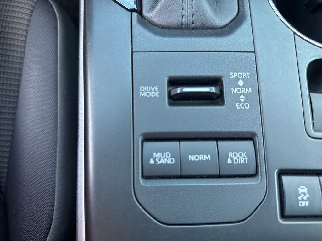 2020 Toyota Highlander LE Mount Joy PA