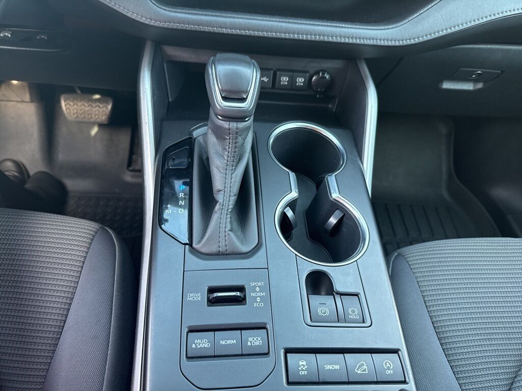 2020 Toyota Highlander LE Mount Joy PA