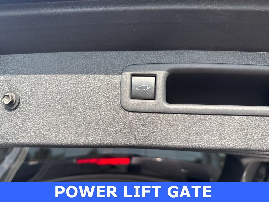 2020 Toyota Highlander LE Mount Joy PA