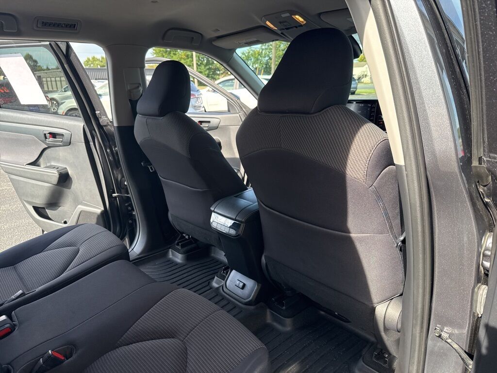 2020 Toyota Highlander LE Mount Joy PA