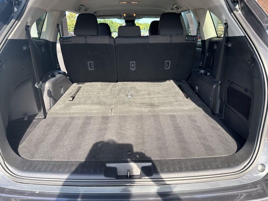 2020 Toyota Highlander LE Mount Joy PA