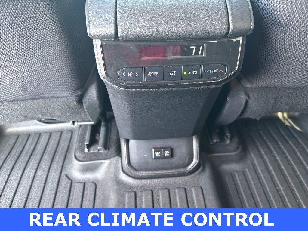 2020 Toyota Highlander LE Mount Joy PA