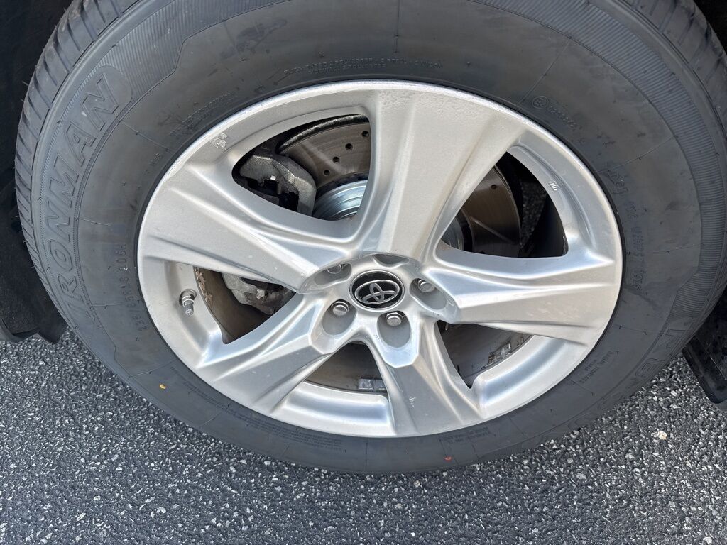 2020 Toyota Highlander LE Mount Joy PA