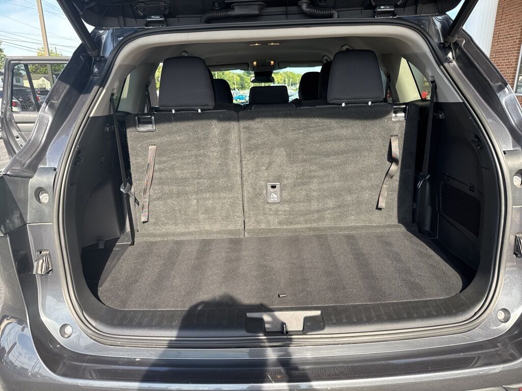 2020 Toyota Highlander LE Mount Joy PA