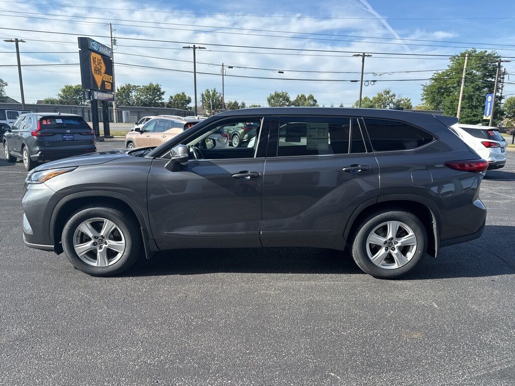 2020 Toyota Highlander LE Mount Joy PA