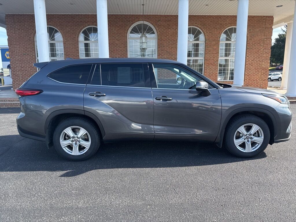2020 Toyota Highlander LE Mount Joy PA