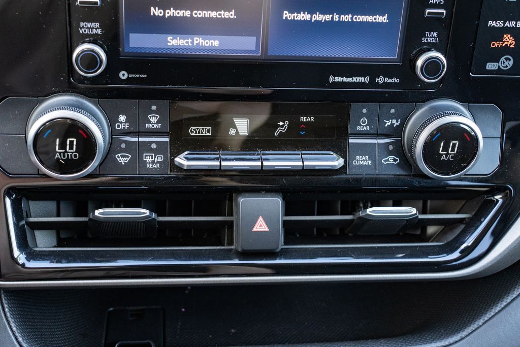 2020 Toyota Highlander LE Beaverton OR