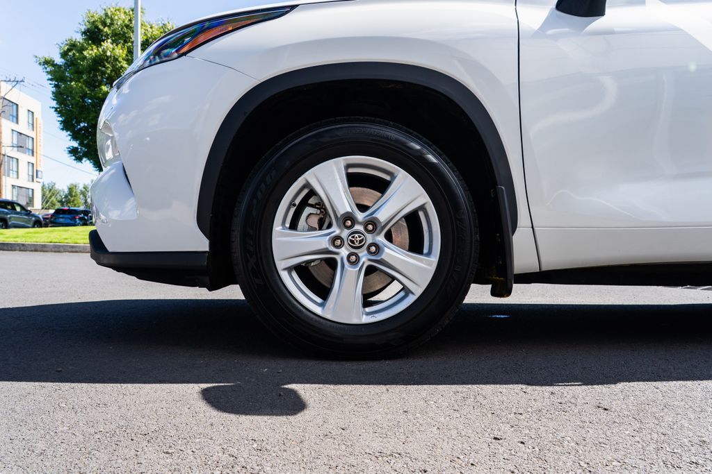 2020 Toyota Highlander LE Beaverton OR