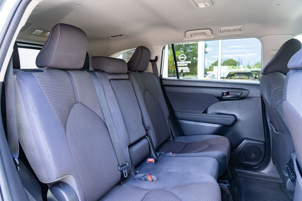 2020 Toyota Highlander LE Beaverton OR