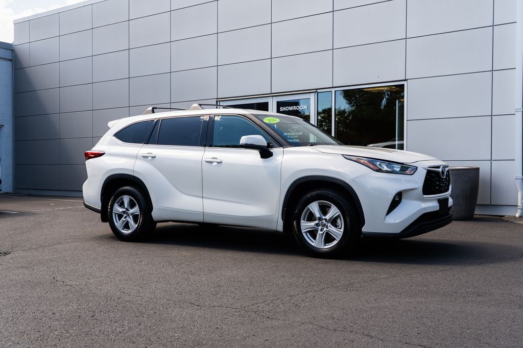2020 Toyota Highlander LE Beaverton OR