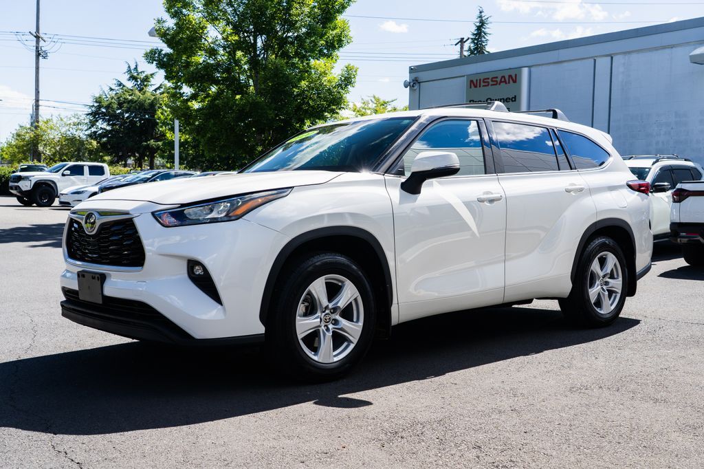 2020 Toyota Highlander LE Beaverton OR