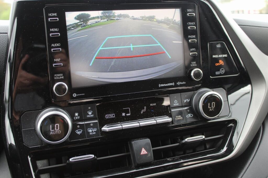 2020 Toyota Highlander LE Richmond VA