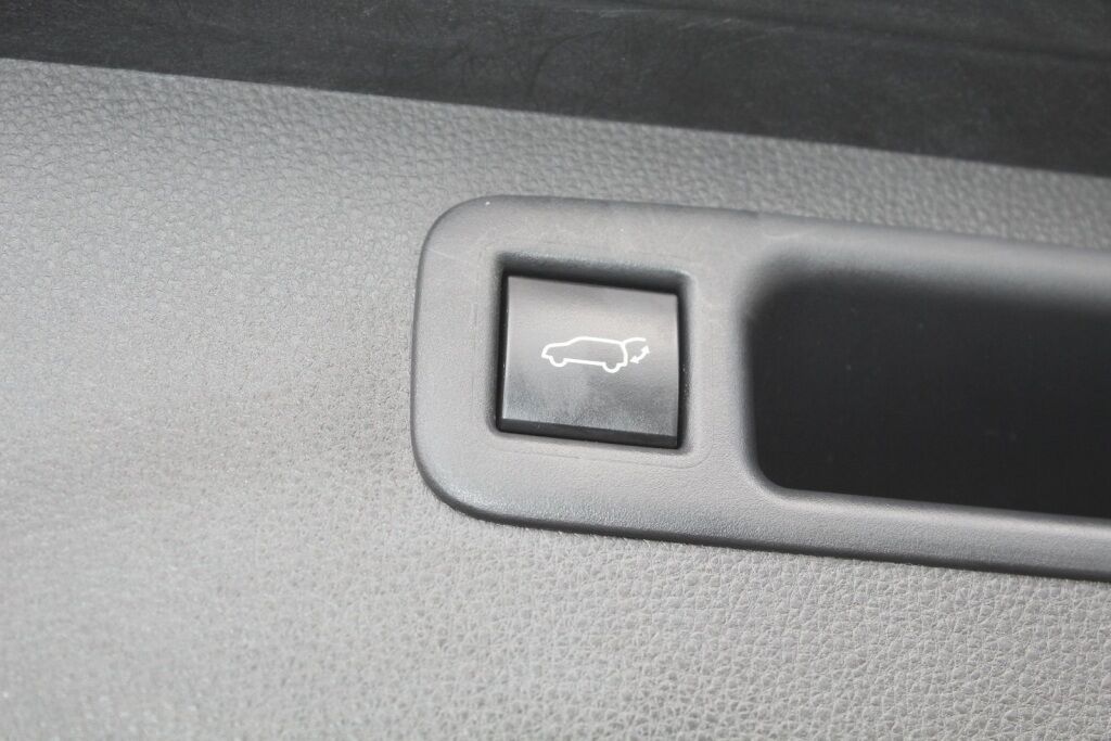 2020 Toyota Highlander LE Richmond VA